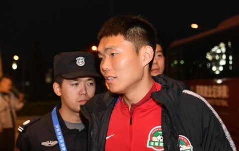 开云APP-周琦将加盟北京首钢