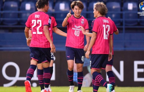 开云APP-包含加时末段体能课后；底特律活塞队长鼓劲备战亚冠；赛场秩序良好；团队化学反应显著的词条